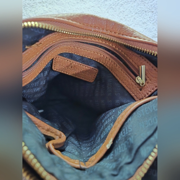 COPY - Brown Genuine Leather Steve Madden Shoulder Bag with Tassles - Picture 6 of 6